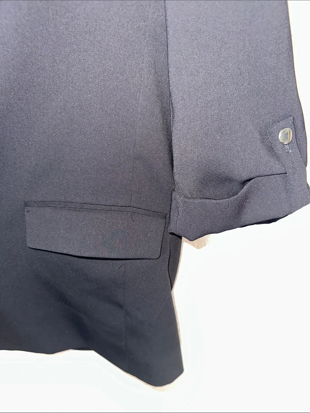 Zara Black Open-Front Women's Blazer with Rolled Cuffs